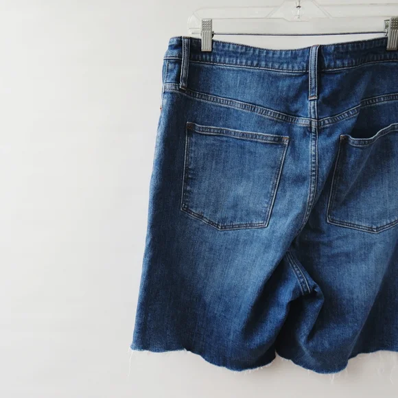 Madewell High Rise Denim Mid Length Shorts Size 33 - Picture 11 of 14